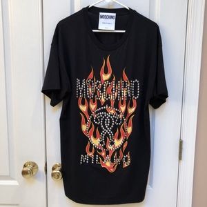 Brand New! Moschino Fire Stud logo T-shirt